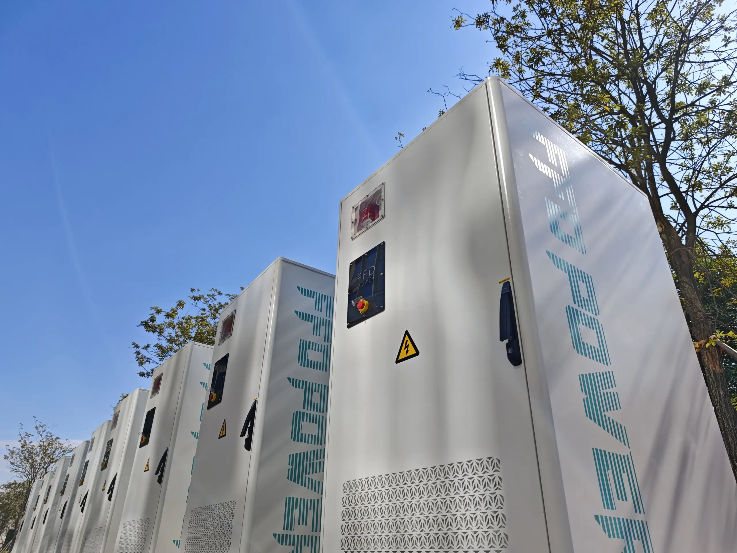 Sličica študije primera sistema za shranjevanje energije, kliknite za ogled podrobnosti