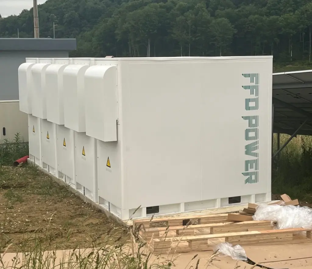 BESS for PV Arbitrage implementation at Slovenia grid-tied solar farm by FFD POWER